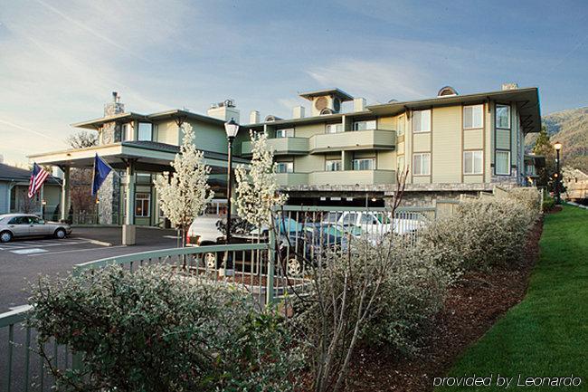 Plaza Inn & Suites At Ashland Creek Dış mekan fotoğraf
