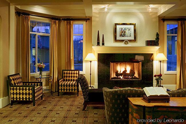Plaza Inn & Suites At Ashland Creek Oda fotoğraf